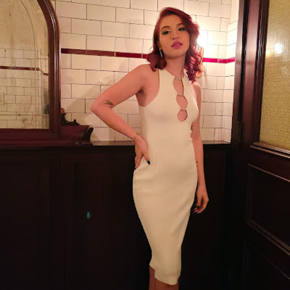 Meet your Posher, Isabella